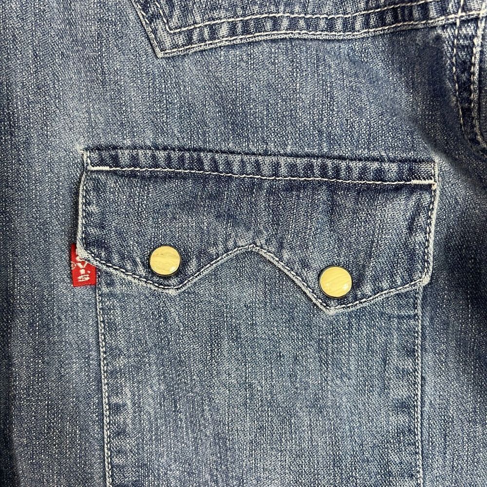 Levi's Western Shirt Shacket Womens Size Small Blue Denim Long Sleeve Pearl Snap - Picture 3 of 9
